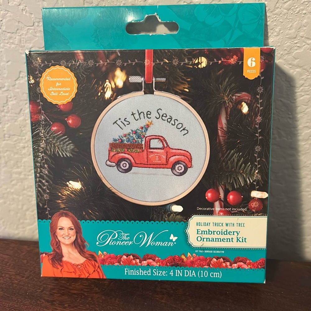 The Pioneer Woman Holiday Red Truck w/Christmas Tree ornament embroidery Kit